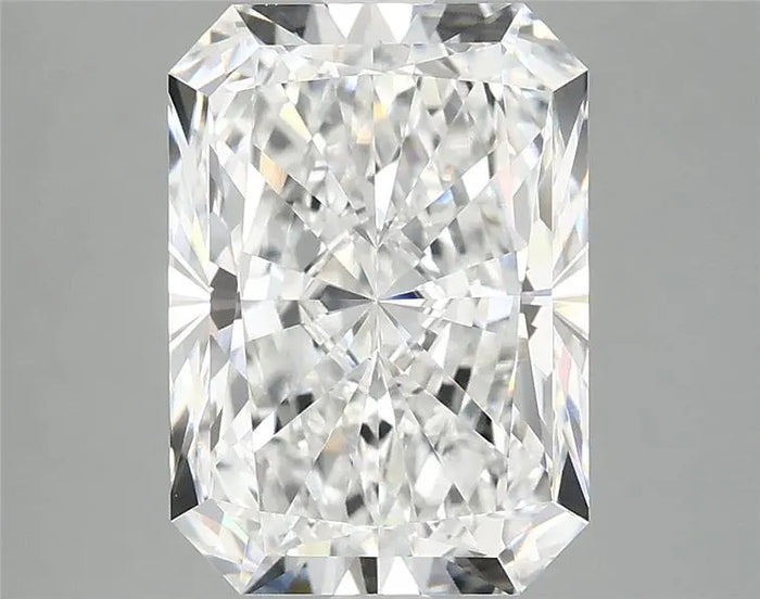 4.15 Carat · RADIANT · D · VVS2 · IGI · Excellent Cut