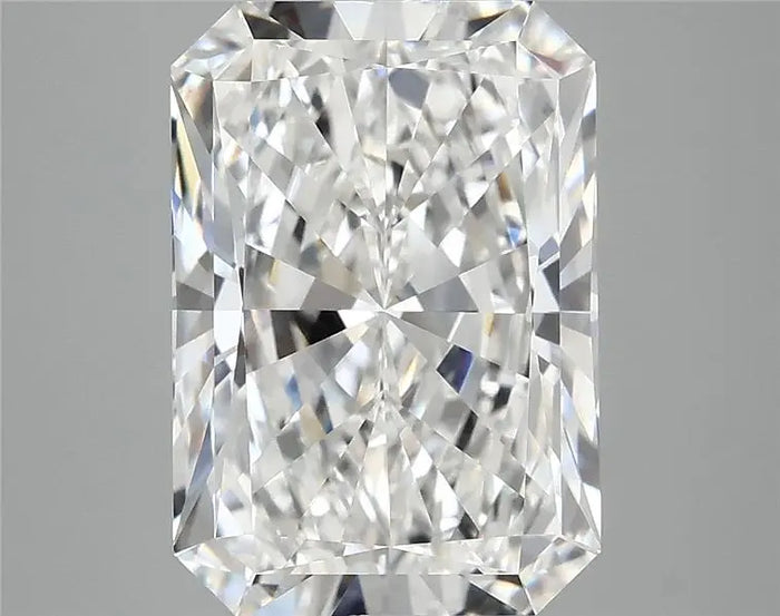 4.98 Carat · RADIANT · E · VVS2 · IGI · Excellent Cut