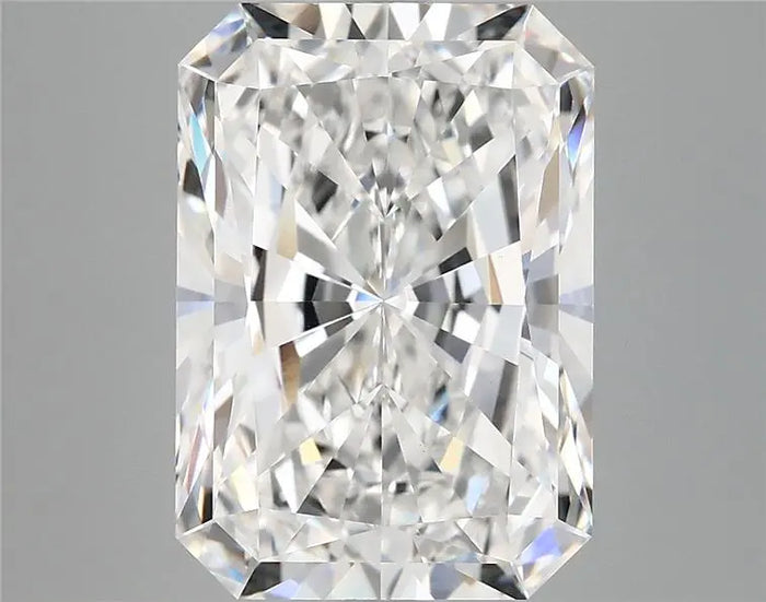6.09 Carat · RADIANT · E · VVS2 · IGI · Excellent Cut