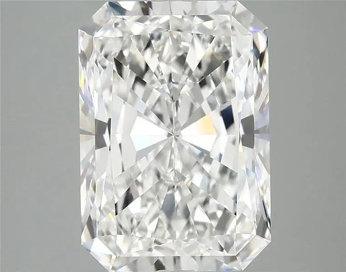 4.04 Carat · RADIANT · E · VVS2 · IGI · Excellent Cut