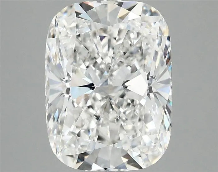 3.92 Carat · CUSHION · E · VVS2 · IGI · Excellent Cut