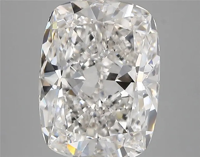 5.02 Carat · CUSHION · F · VVS2 · IGI · Excellent Cut