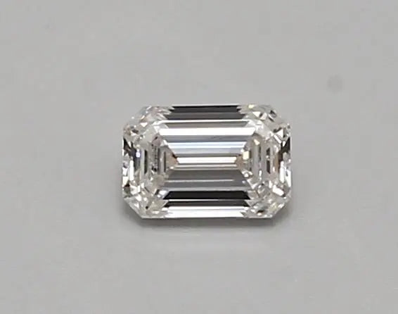 0.32 Carat · EMERALD · E · VVS2 · IGI · Excellent Cut