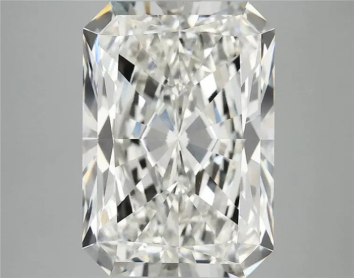 7.42 Carat · RADIANT · G · VVS2 · IGI · Excellent Cut