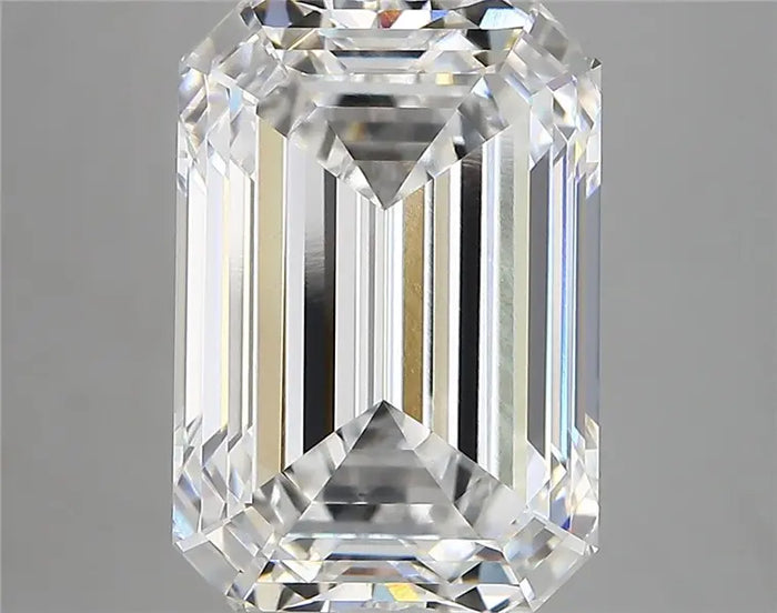 7.13 Carat · EMERALD · E · VVS1 · IGI · Excellent Cut