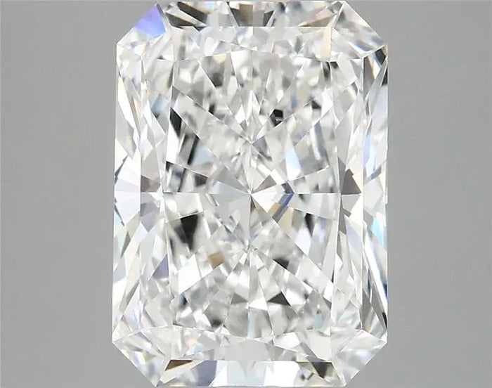 3.97 Carat · RADIANT · D · VVS2 · IGI · Excellent Cut