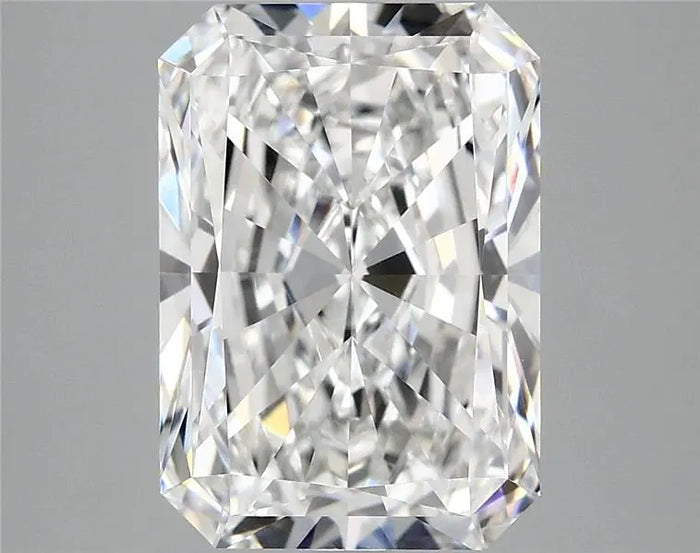 4.02 Carat · RADIANT · E · VVS2 · IGI · Excellent Cut