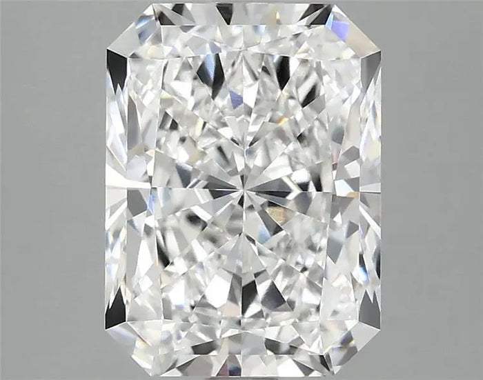 3.04 Carat · RADIANT · D · VVS2 · IGI · Excellent Cut