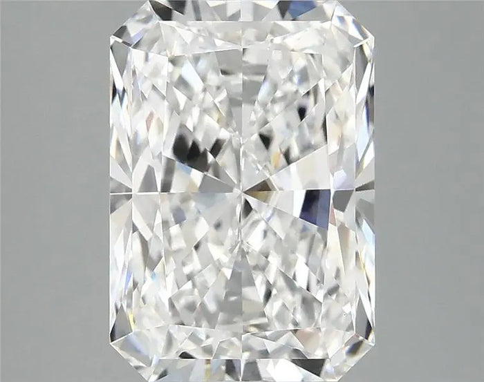 4.03 Carat · RADIANT · E · VVS2 · IGI · Excellent Cut