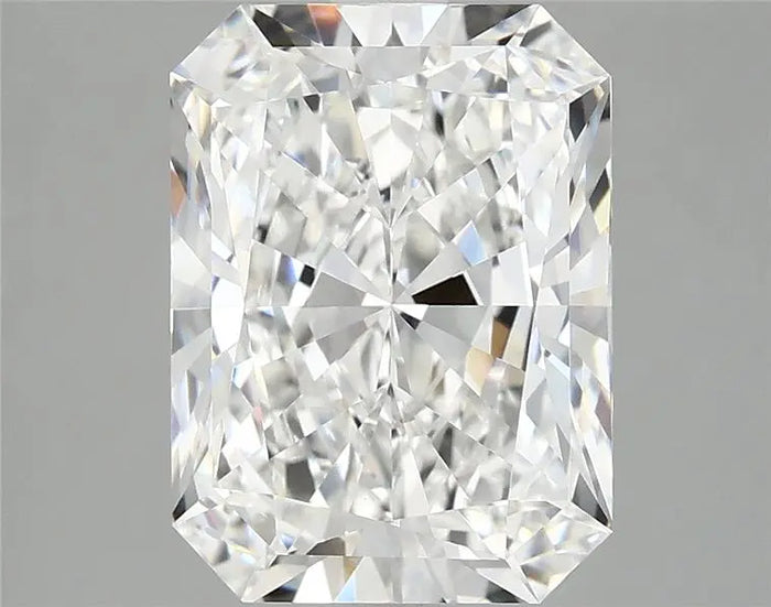 3.88 Carat · RADIANT · E · VVS2 · IGI · Excellent Cut