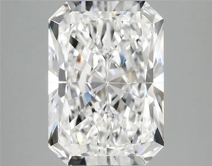 4.07 Carat · RADIANT · D · VVS2 · IGI · Excellent Cut