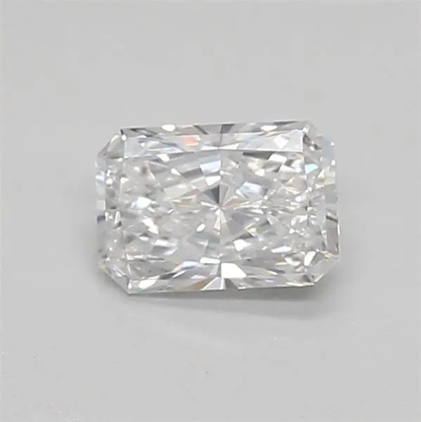 0.39 Carat · RADIANT · E · VVS2 · IGI · Excellent Cut