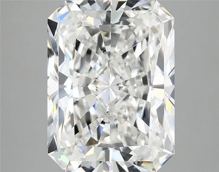 4.92 Carat · RADIANT · E · VS1 · IGI · Excellent Cut