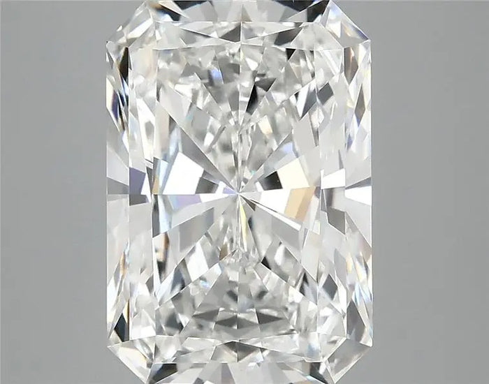 4.22 Carat · RADIANT · E · VVS2 · IGI · Excellent Cut