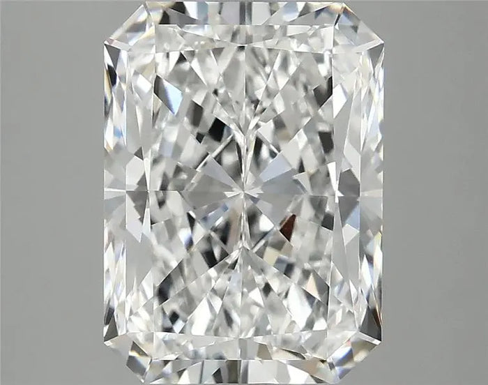 4.06 Carat · RADIANT · E · VVS2 · IGI · Excellent Cut
