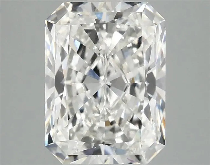 3.09 Carat · RADIANT · F · VVS2 · IGI · Excellent Cut