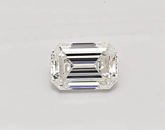 0.31 Carat · EMERALD · E · VVS2 · IGI · Excellent Cut