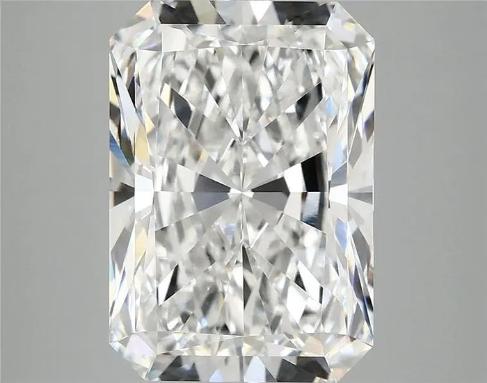 6.09 Carat · RADIANT · E · VVS2 · IGI · Excellent Cut
