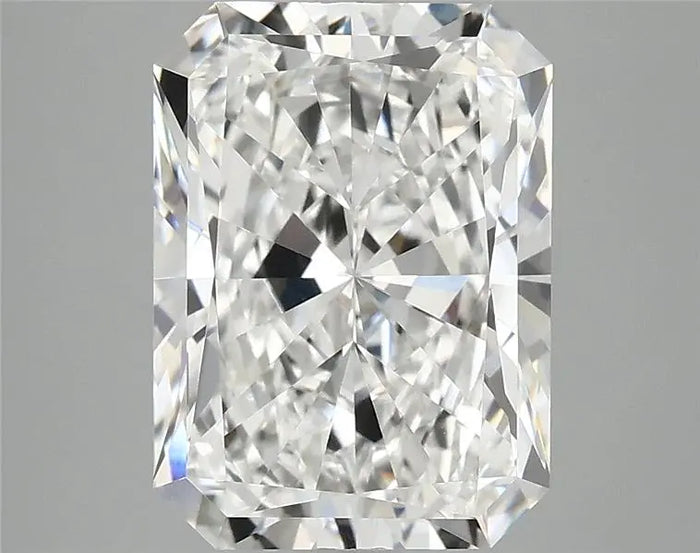 4.09 Carat · RADIANT · E · VVS2 · IGI · Excellent Cut