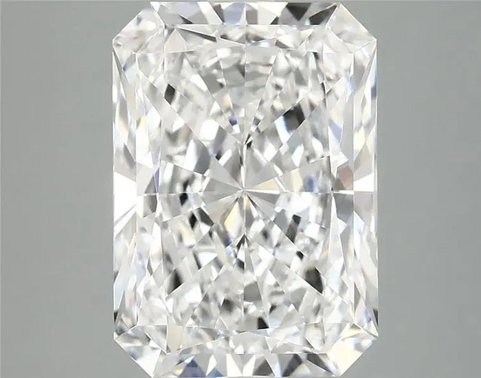 4.19 Carat · RADIANT · E · VVS2 · IGI · Excellent Cut