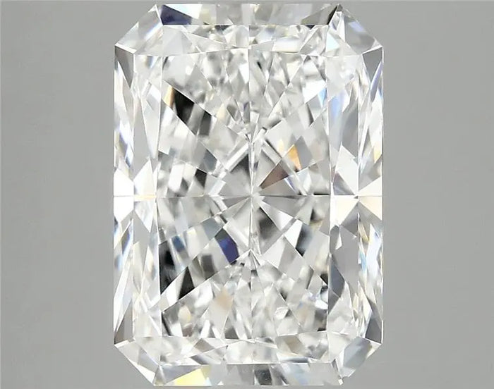 4.16 Carat · RADIANT · E · VVS2 · IGI · Excellent Cut