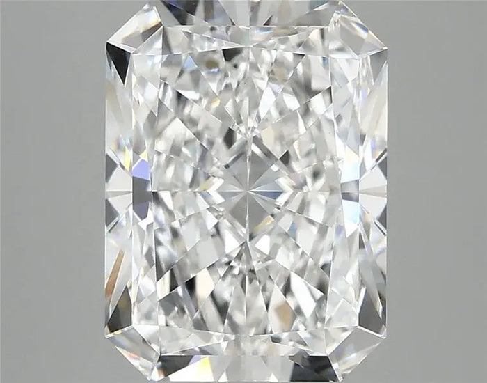 4.05 Carat · RADIANT · E · VVS2 · IGI · Excellent Cut