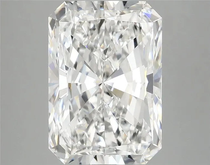 3.93 Carat · RADIANT · E · VVS2 · IGI · Excellent Cut