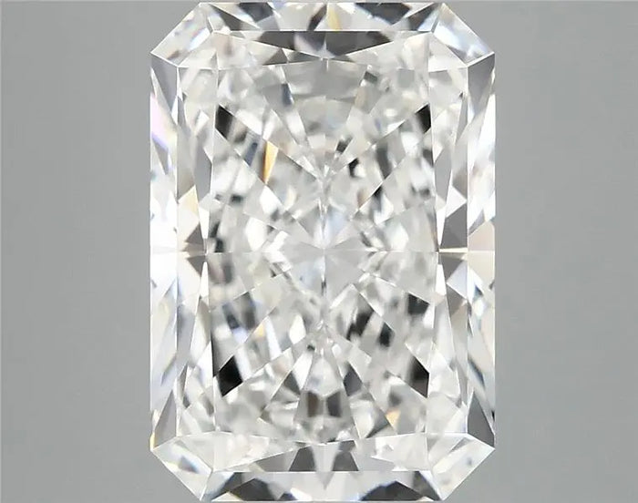 4.43 Carat · RADIANT · E · VVS2 · IGI · Excellent Cut
