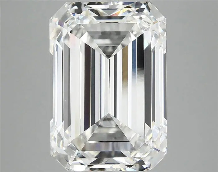 8.23 Carat · EMERALD · E · VS1 · IGI · Excellent Cut