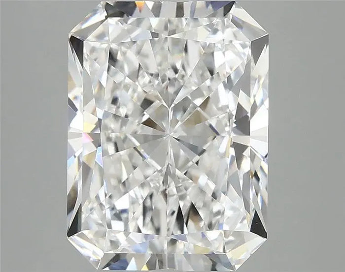 4.09 Carat · RADIANT · E · VVS2 · IGI · Excellent Cut