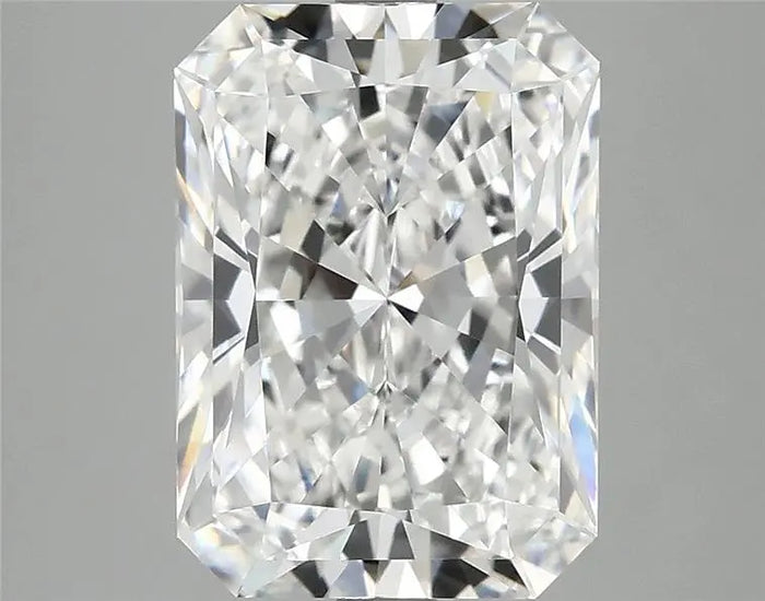 4.08 Carat · RADIANT · E · VVS2 · IGI · Excellent Cut