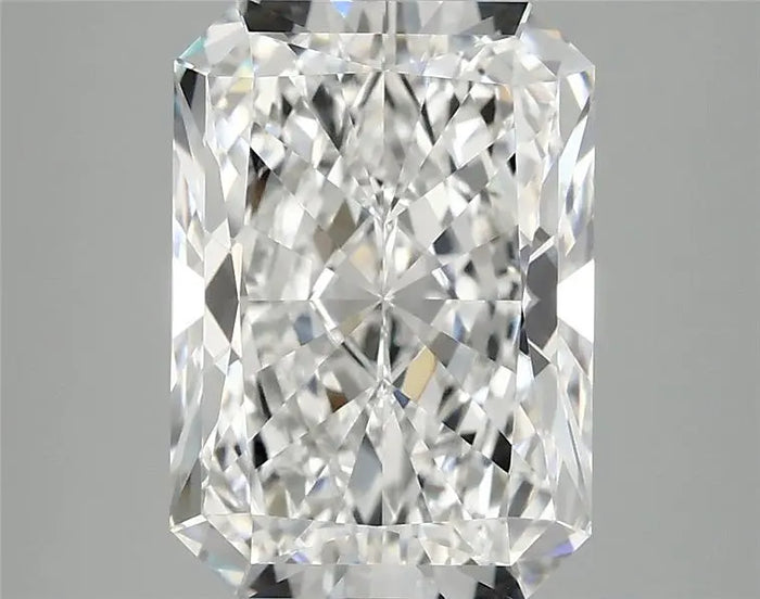 4.05 Carat · RADIANT · E · VVS2 · IGI · Excellent Cut