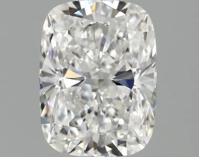 1.06 Carat · CUSHION · E · VVS2 · IGI · Excellent Cut