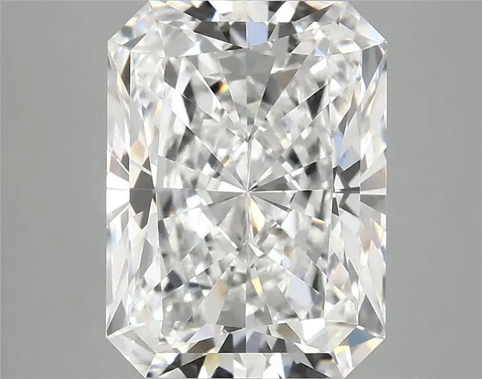 4.08 Carat · RADIANT · E · VVS2 · IGI · Excellent Cut