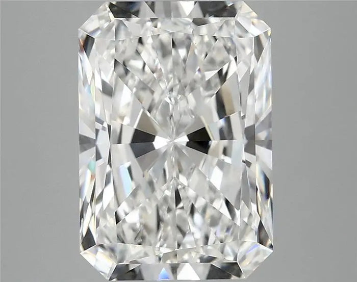 4.66 Carat · RADIANT · E · VVS2 · IGI · Excellent Cut