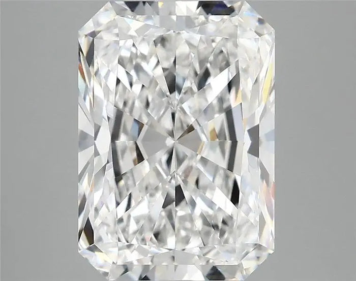 4.18 Carat · RADIANT · D · VVS2 · IGI · Excellent Cut