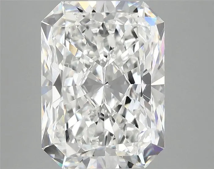 4.22 Carat · RADIANT · E · VVS2 · IGI · Excellent Cut