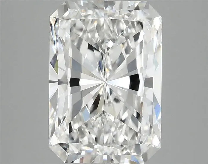 3.93 Carat · RADIANT · E · VVS2 · IGI · Excellent Cut