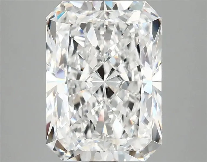 4.05 Carat · RADIANT · E · VVS2 · IGI · Excellent Cut