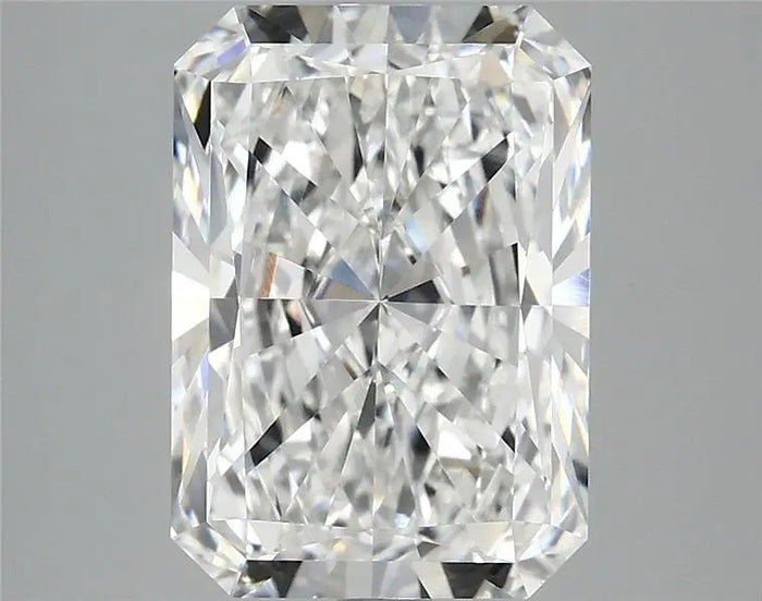 4.16 Carat · RADIANT · E · VVS2 · IGI · Excellent Cut
