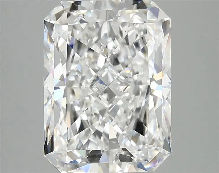 4.02 Carat · RADIANT · E · VVS2 · IGI · Excellent Cut
