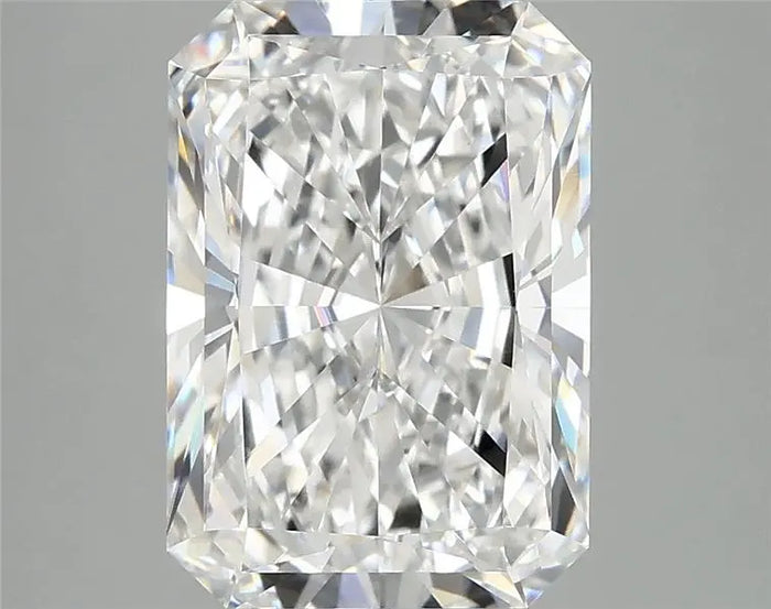 3.91 Carat · RADIANT · E · VVS2 · IGI · Excellent Cut