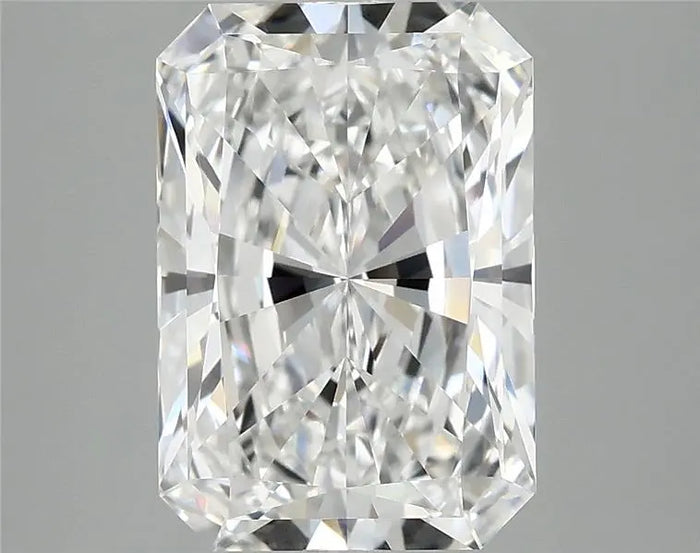 4.07 Carat · RADIANT · D · VVS2 · IGI · Excellent Cut