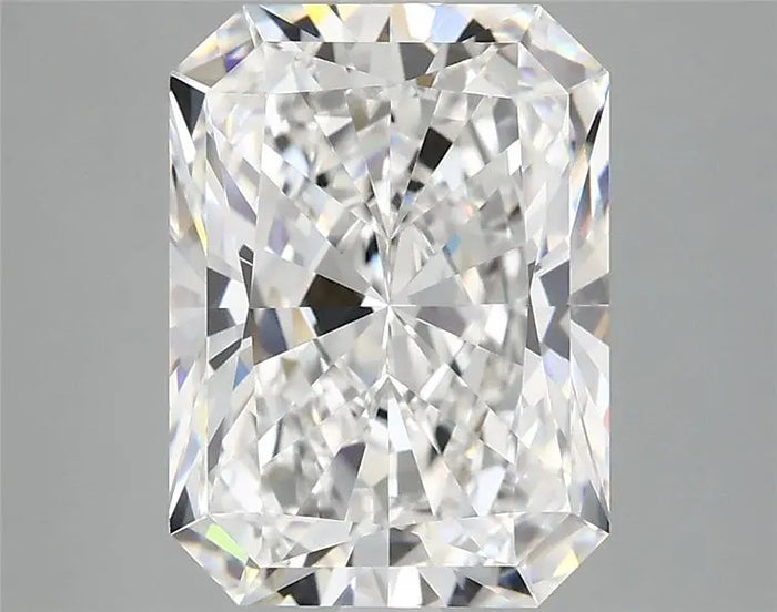 4.07 Carat · RADIANT · D · VVS2 · IGI · Excellent Cut