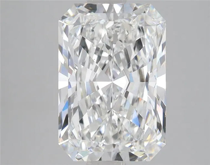 4.06 Carat · RADIANT · E · VS1 · IGI · Excellent Cut