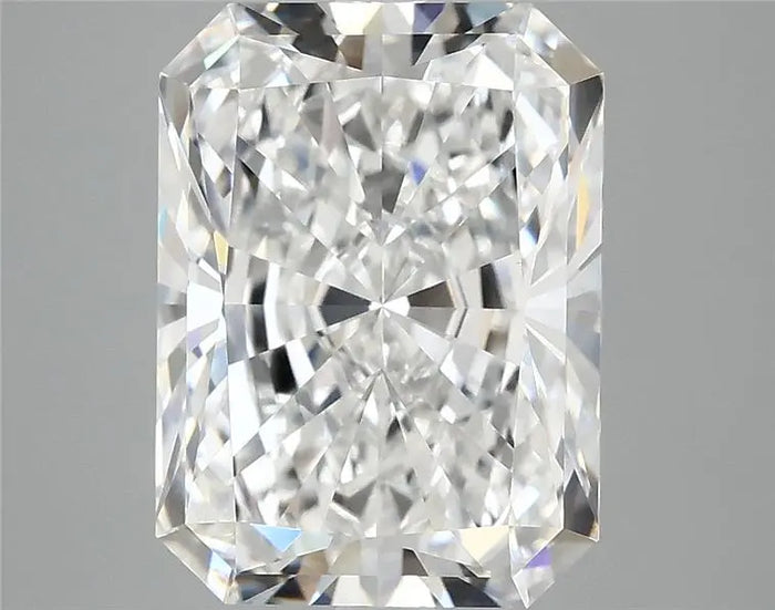 4.90 Carat · RADIANT · E · VS1 · IGI · Excellent Cut