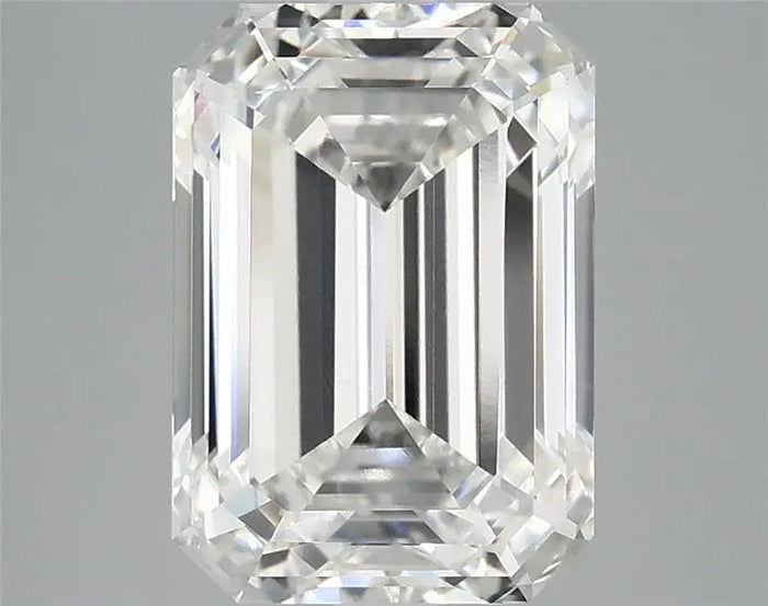 3.87 Carat · EMERALD · E · VS2 · IGI · Excellent Cut