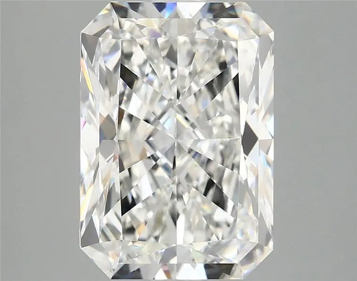 4.02 Carat · RADIANT · E · VVS2 · IGI · Excellent Cut