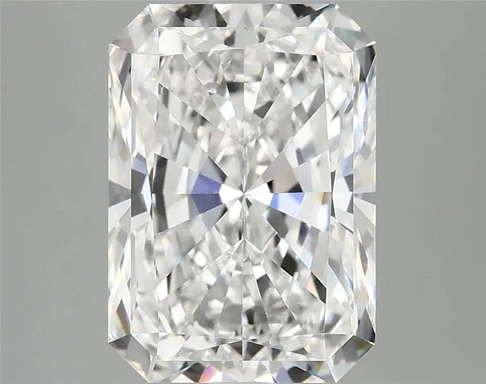 4.06 Carat · RADIANT · E · VVS2 · IGI · Excellent Cut