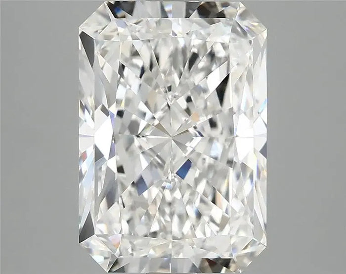 4.09 Carat · RADIANT · E · VVS2 · IGI · Excellent Cut